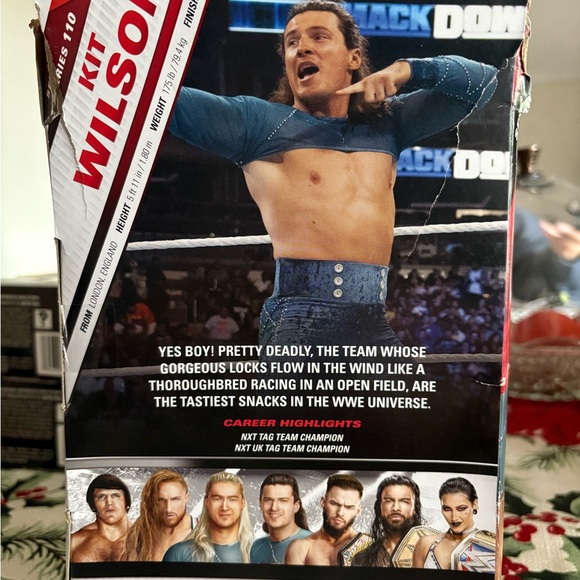 WWE Kit Wilson Figure with Blue Attire - Picture 4 of 4
